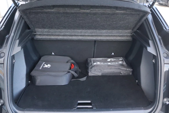 Peugeot e-2008 - Afbeelding 27 van 30