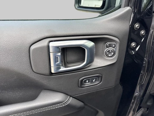 Jeep Wrangler - Afbeelding 23 van 30
