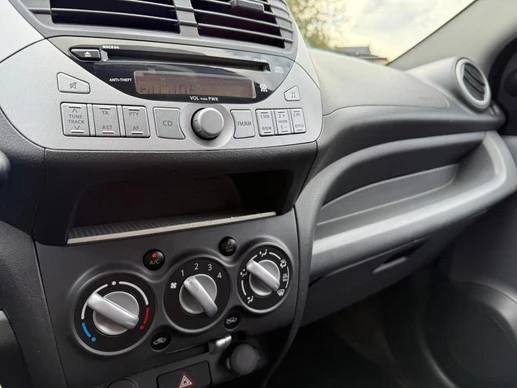 Suzuki Alto - Afbeelding 11 van 14