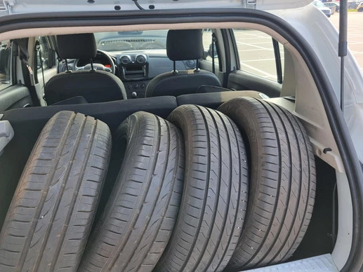 Dacia Sandero - Afbeelding 9 van 14