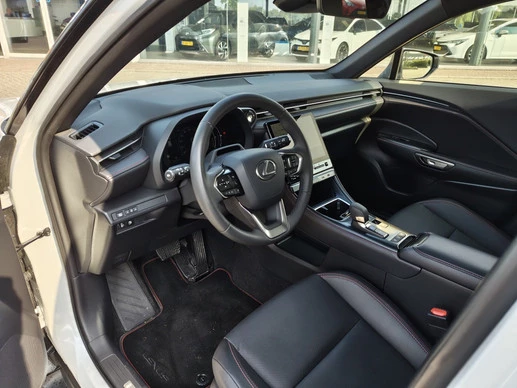 Lexus LBX - Afbeelding 25 van 30