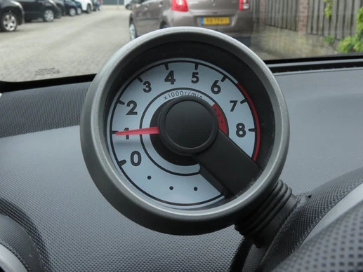 Peugeot 107 - Afbeelding 13 van 25
