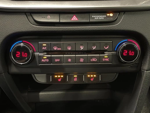 Kia Ceed - Afbeelding 10 van 30