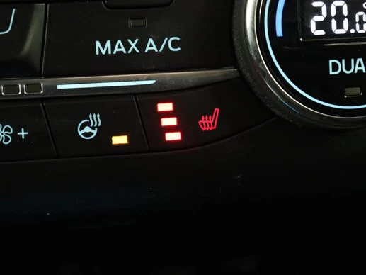 Ford Kuga - Afbeelding 10 van 30