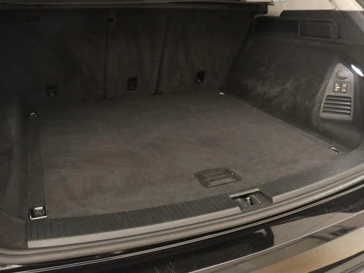 Volkswagen Touareg - Afbeelding 14 van 30