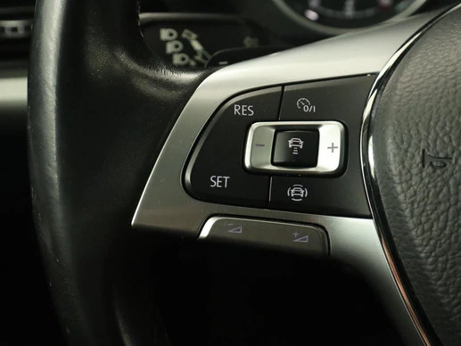 Volkswagen Touareg - Afbeelding 19 van 30