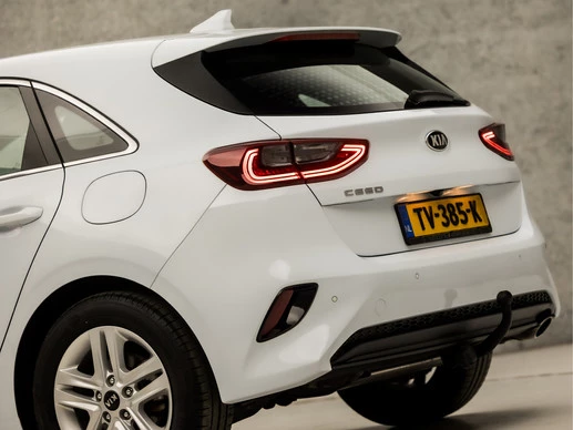 Kia Ceed - Afbeelding 9 van 30