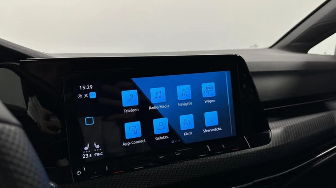 Volkswagen Golf - Afbeelding 28 van 30