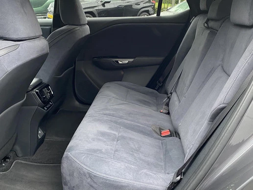 Lexus RZ - Afbeelding 28 van 30