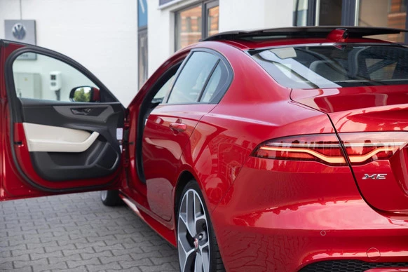 Jaguar XE - Afbeelding 7 van 30