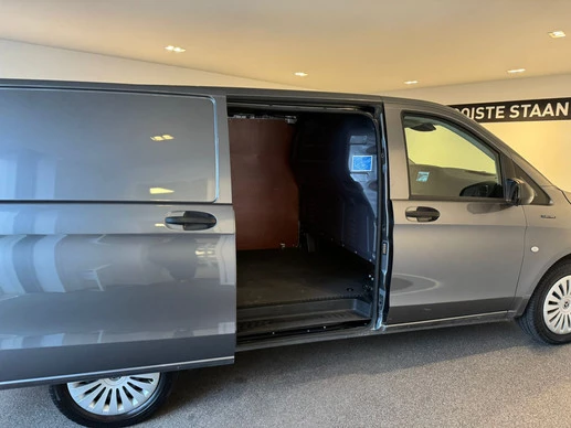 Mercedes-Benz eVito - Afbeelding 8 van 30
