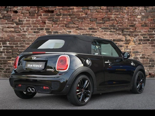 MINI Cooper S Cabrio - Afbeelding 4 van 30