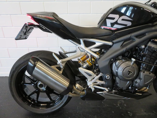 Triumph Speed Triple - Afbeelding 10 van 13