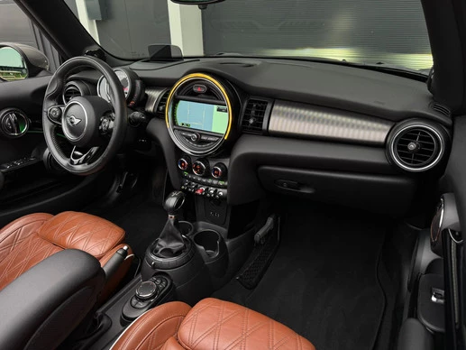 MINI Cooper S Cabrio - Afbeelding 26 van 30