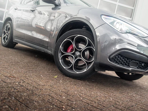 Alfa Romeo Stelvio - Afbeelding 25 van 28