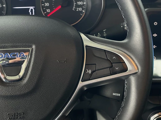 Dacia Duster - Afbeelding 14 van 30