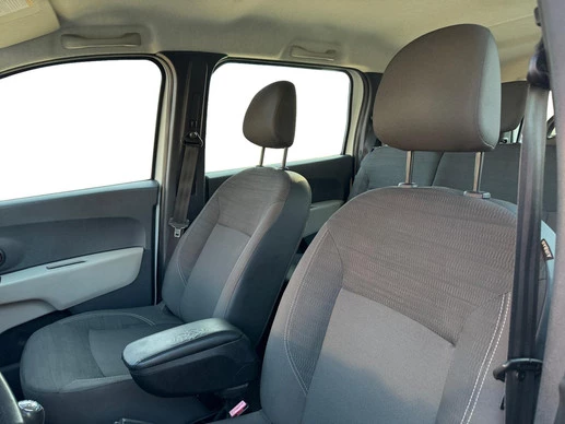 Dacia Lodgy - Afbeelding 13 van 21
