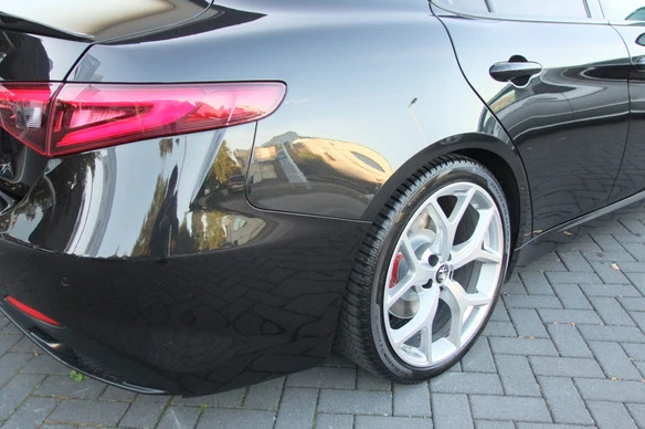Alfa Romeo Giulia - Afbeelding 17 van 30