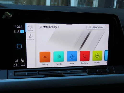 Volkswagen Golf - Afbeelding 16 van 30