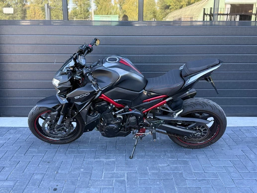 Kawasaki Z900 - Afbeelding 5 van 18