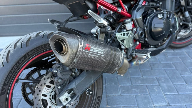 Kawasaki Z900 - Afbeelding 7 van 18