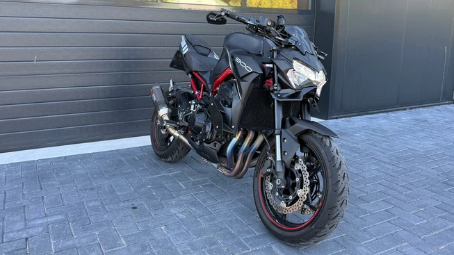 Kawasaki Z900 - Afbeelding 14 van 18