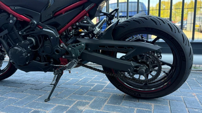 Kawasaki Z900 - Afbeelding 15 van 18