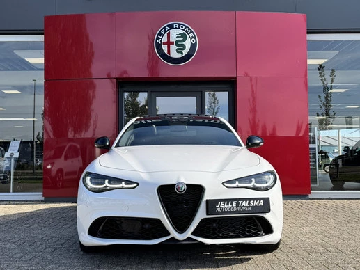 Alfa Romeo Giulia - Afbeelding 2 van 25