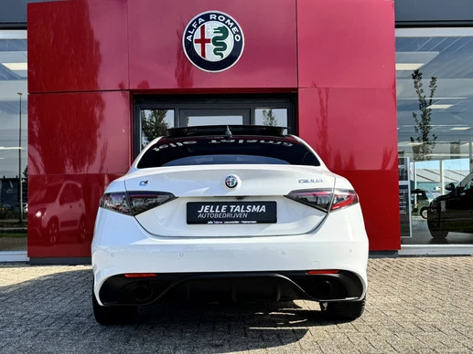 Alfa Romeo Giulia - Afbeelding 5 van 25