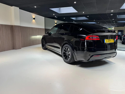 Tesla Model X - Afbeelding 16 van 21