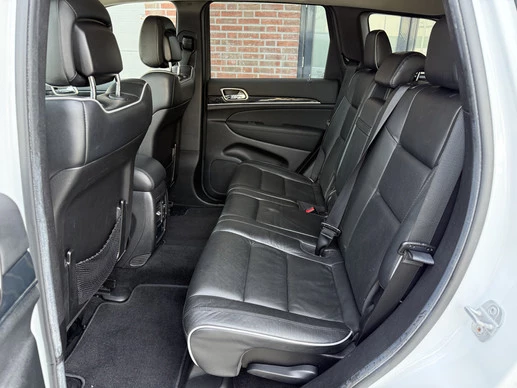 Jeep Grand Cherokee - Afbeelding 13 van 30