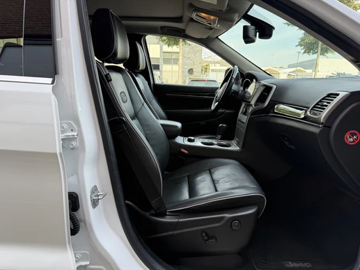 Jeep Grand Cherokee - Afbeelding 14 van 30