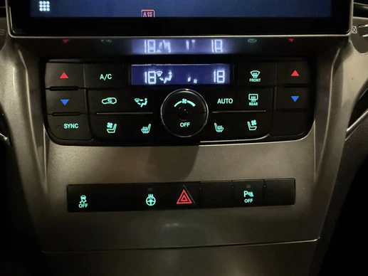 Jeep Grand Cherokee - Afbeelding 18 van 30