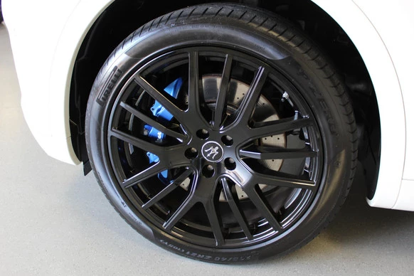 Maserati Levante - Afbeelding 4 van 30