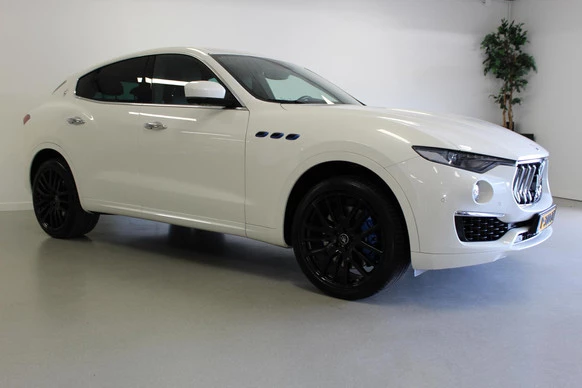Maserati Levante - Afbeelding 2 van 30