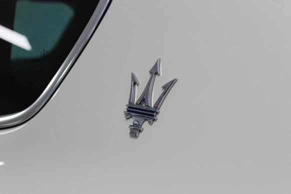 Maserati Levante - Afbeelding 15 van 30