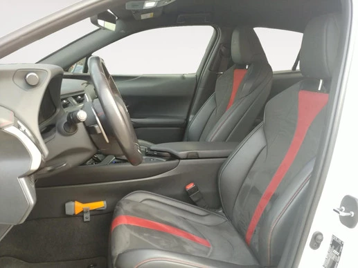 Lexus UX - Afbeelding 11 van 27
