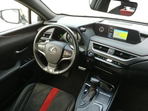 Lexus UX - Afbeelding 12 van 27