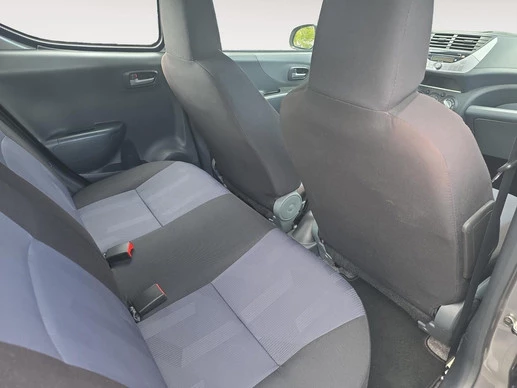 Suzuki Alto - Afbeelding 11 van 20