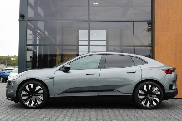 Polestar 4 - Afbeelding 2 van 30