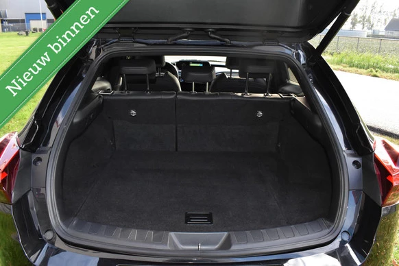 Lexus UX - Afbeelding 24 van 30