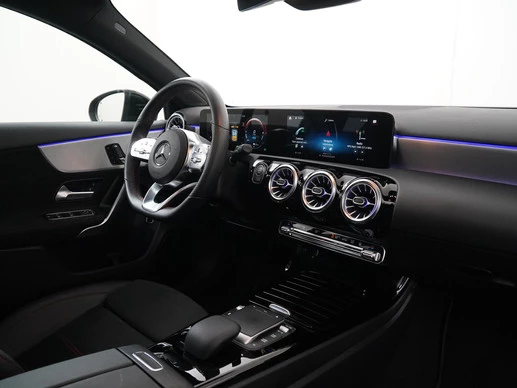 Mercedes-Benz A-Klasse - Afbeelding 2 van 30