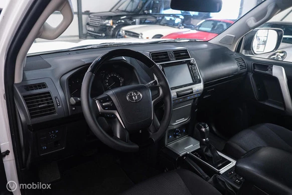 Toyota Land Cruiser - Afbeelding 4 van 30