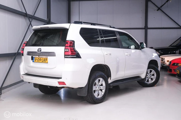 Toyota Land Cruiser - Afbeelding 16 van 30