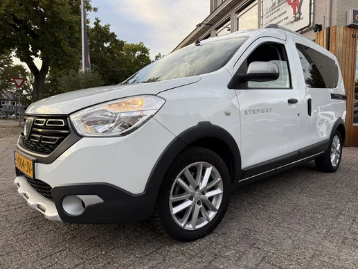 Dacia Dokker - Afbeelding 1 van 30