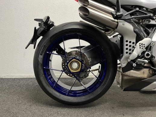 MV Agusta Brutale - Afbeelding 8 van 25