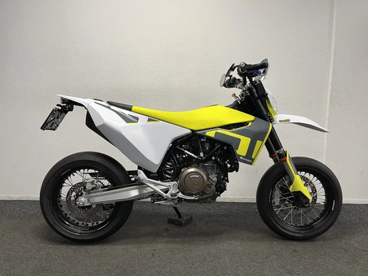 Husqvarna 701 Supermoto - Afbeelding 1 van 22
