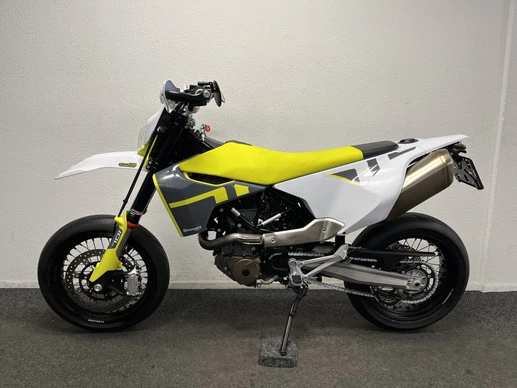 Husqvarna 701 Supermoto - Afbeelding 13 van 22