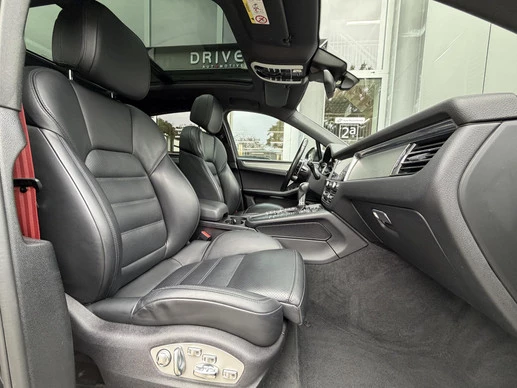Porsche Macan - Afbeelding 2 van 30