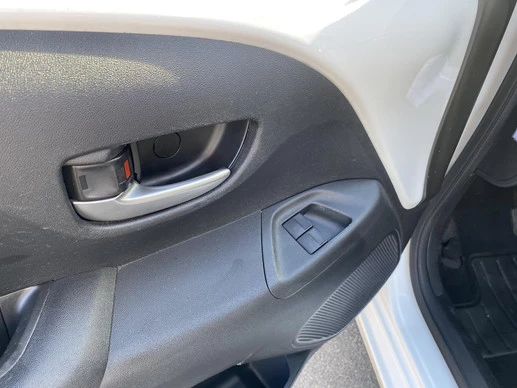 Toyota Aygo - Afbeelding 25 van 30